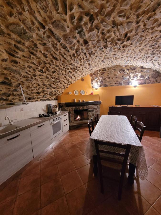 La Casa Sull' Altopiano Mountain Lake Iseo Hospitality Bossico Exterior foto